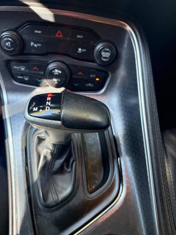 2016 Dodge Challenger SXT