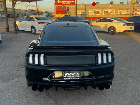 2020 Ford Mustang