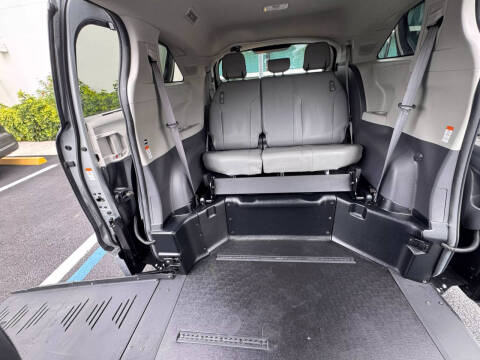 2021 Toyota Sienna
