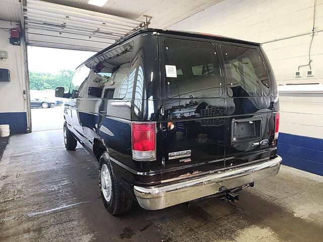 2011 Ford E-Series