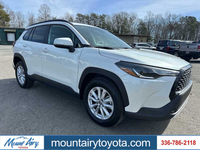 2022 Toyota Corolla Cross LE