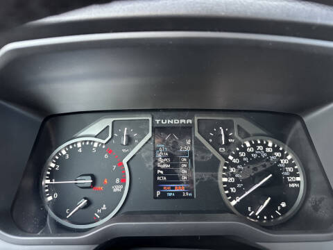 2024 Toyota Tundra SR5