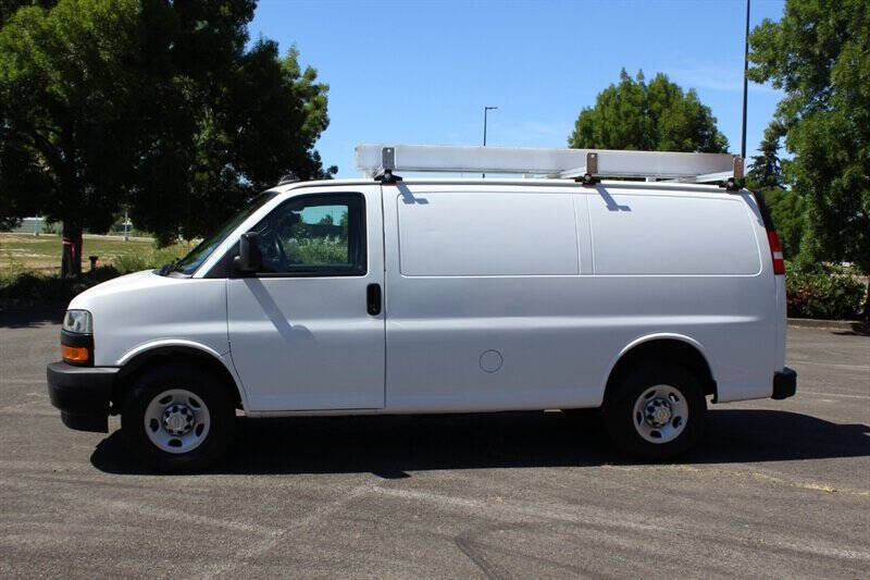 2020 Chevrolet Express 2500