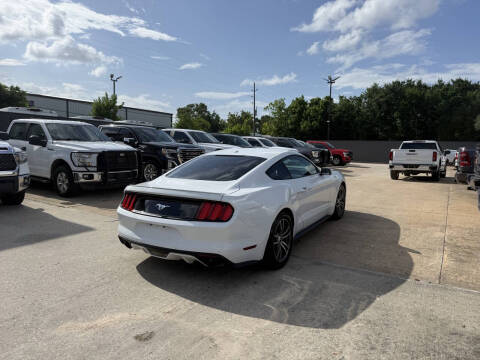 2017 Ford Mustang EcoBoost Premium