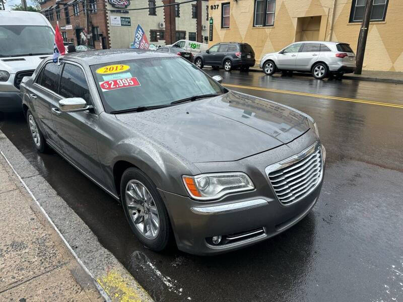 2012 Chrysler 300 Limited
