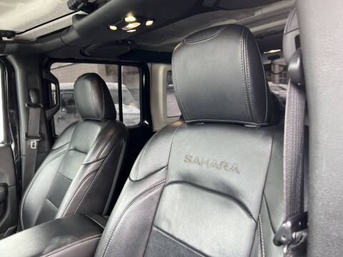 2020 Jeep Wrangler Unlimited Sahara Altitude