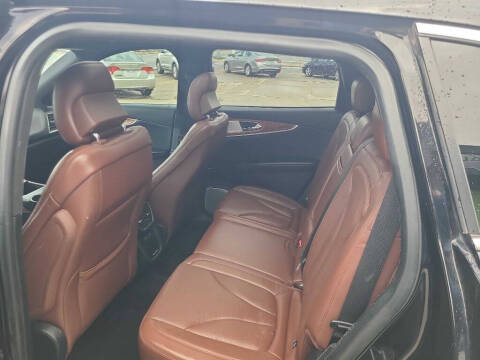 2019 Lincoln Nautilus Reserve