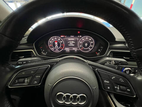2017 Audi A4 2.0T quattro Premium Plus