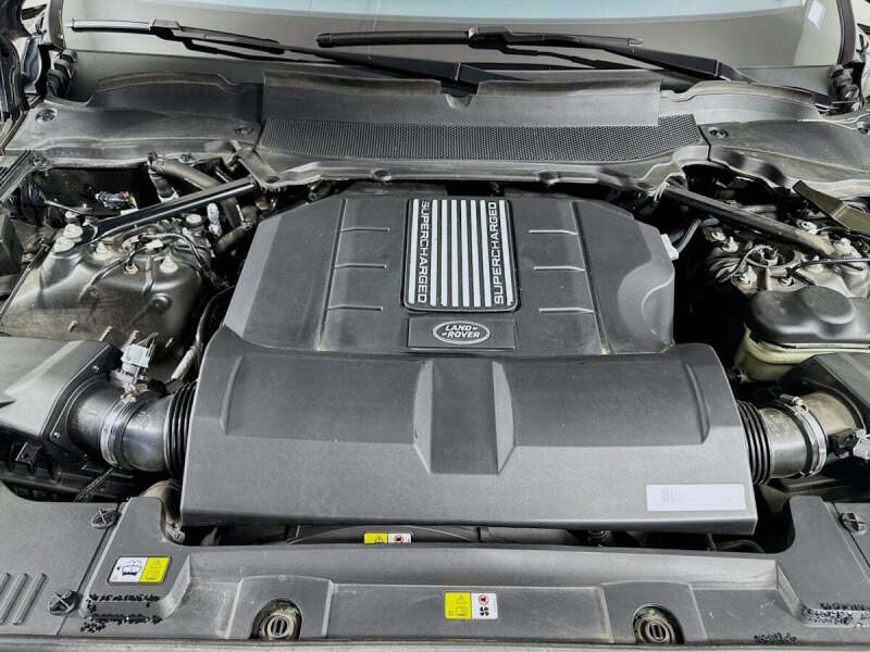 2021 Land Rover Range Rover Sport P525 Autobiography