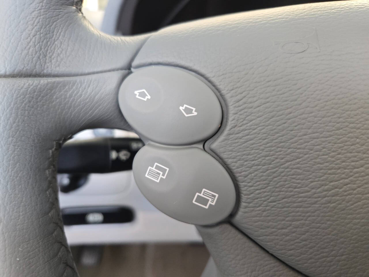 2005 Mercedes-Benz CLK 126