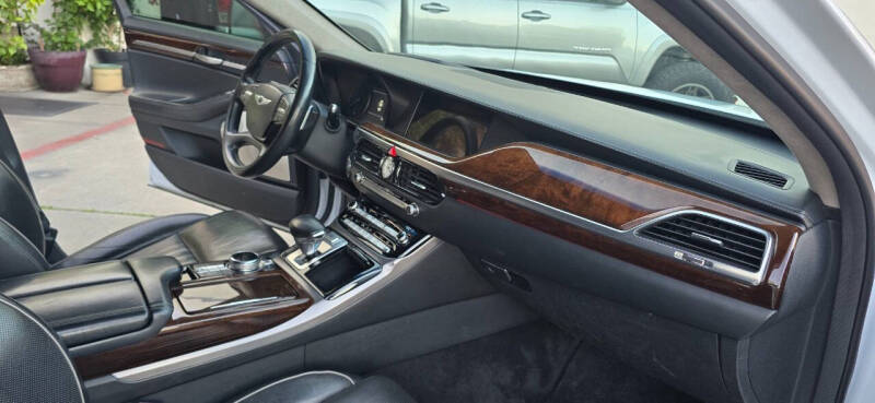 2018 Genesis G90 5.0 Ultimate