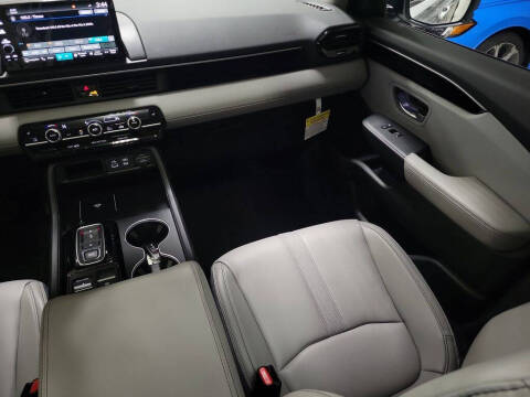 2025 Honda Pilot Touring