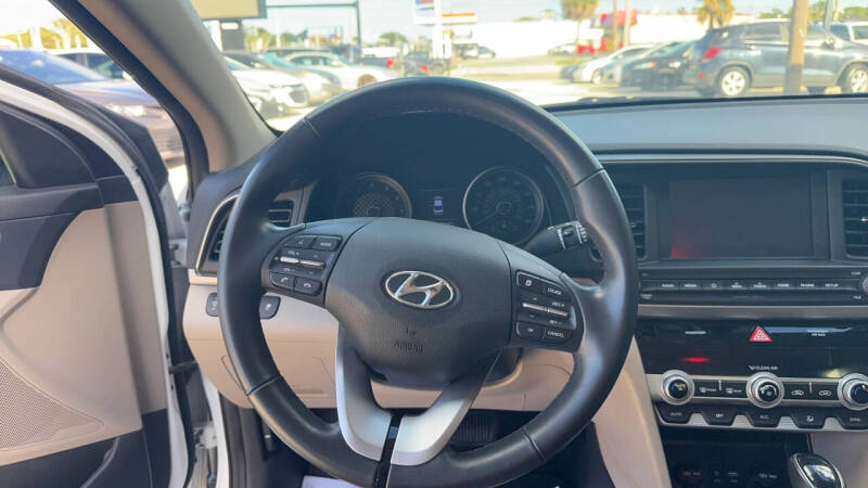 2020 Hyundai Elantra