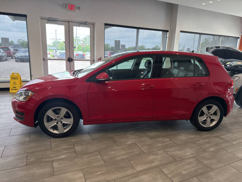 2017 Volkswagen Golf TSI Wolfsburg Edition