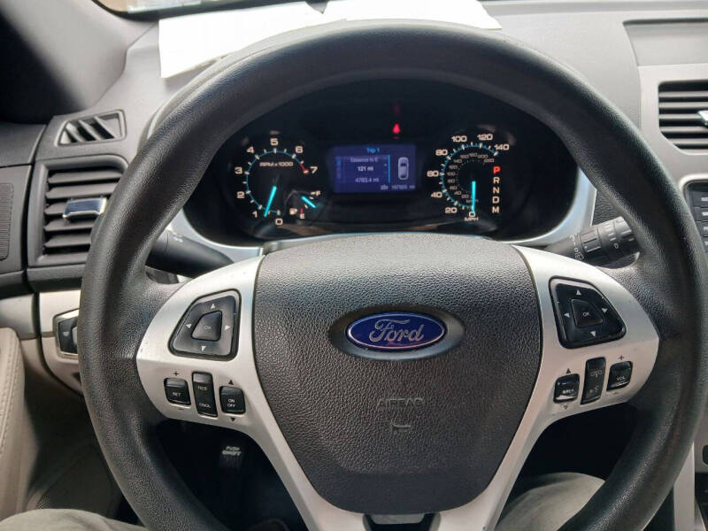 2013 Ford Explorer