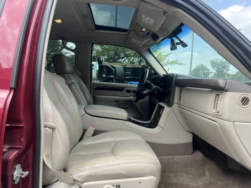 2005 Cadillac Escalade