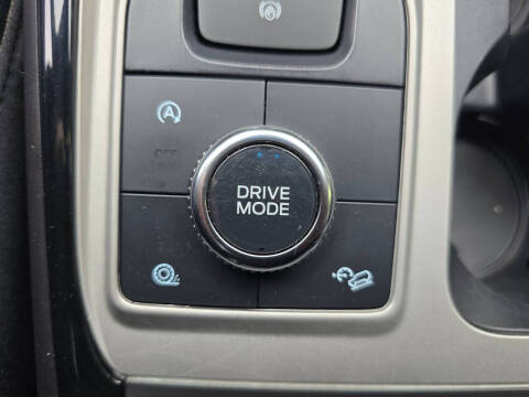 2024 Ford Explorer ST-Line