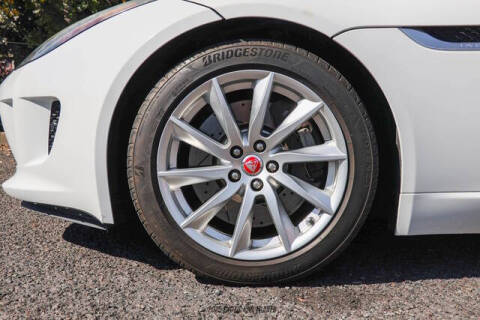 2017 Jaguar F-TYPE Premium