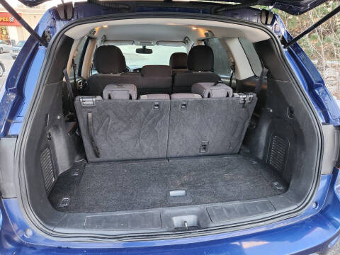 2017 Nissan Pathfinder SV