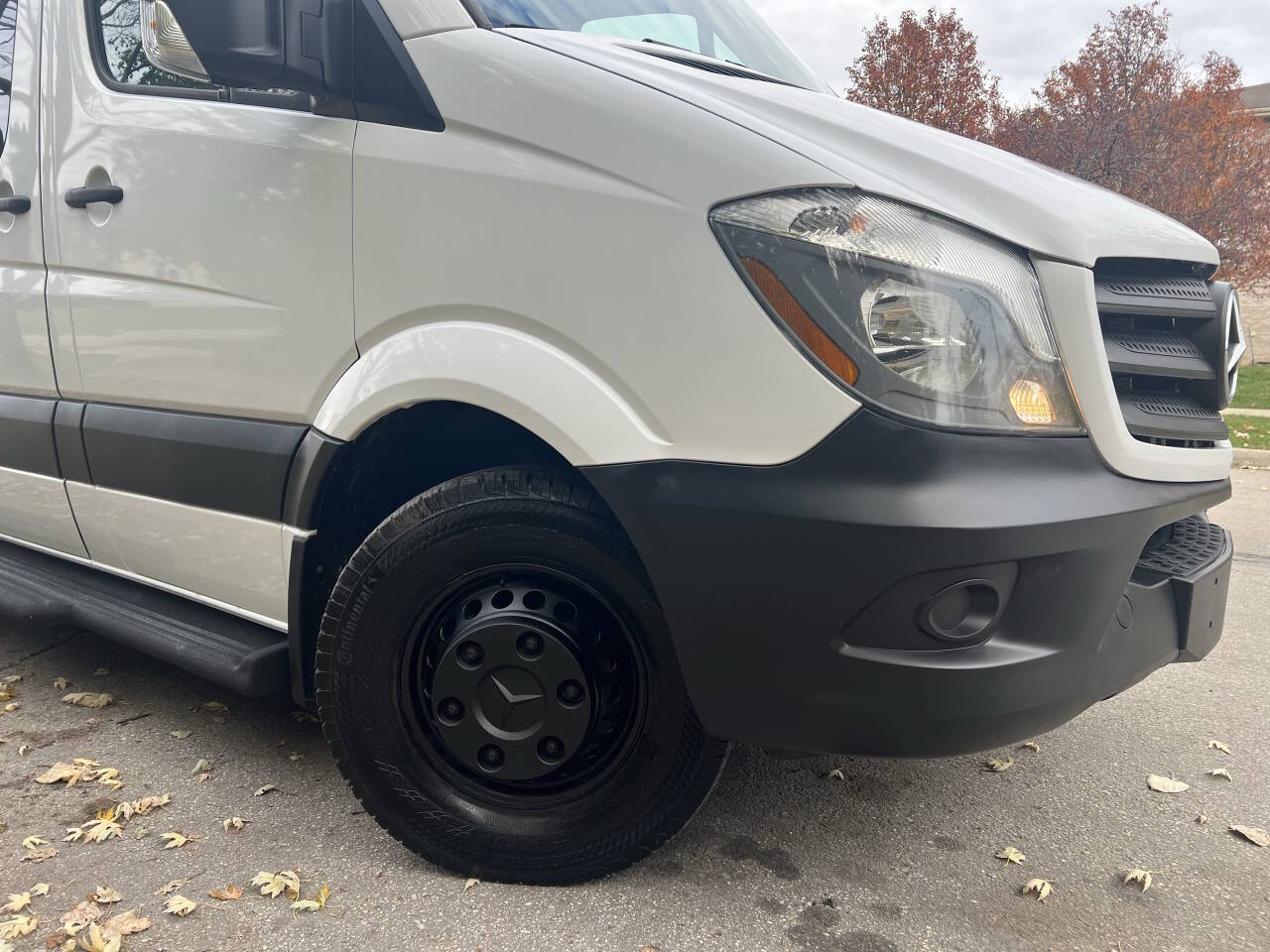 2017 Mercedes-Benz Sprinter 3500 3dr Cargo 170 in. WB's photo