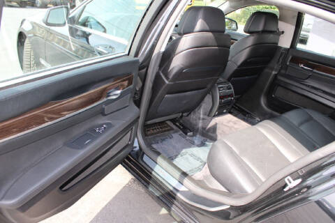 2011 BMW 7 Series 740Li