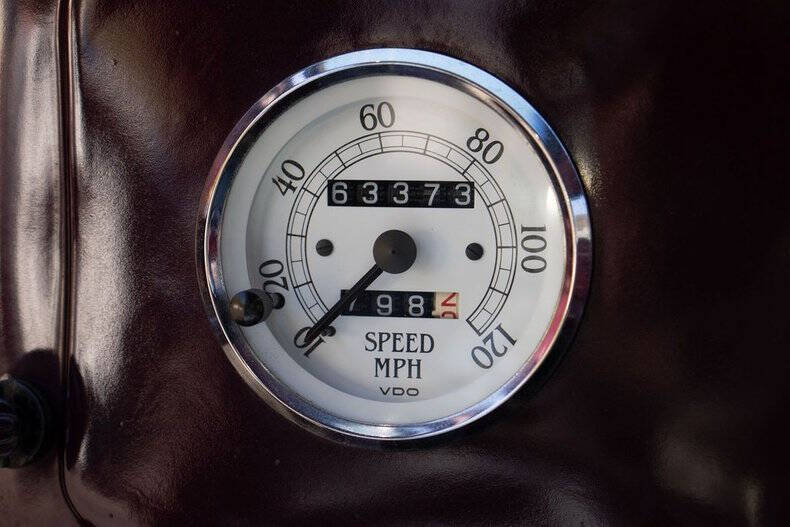 1937 Plymouth Deluxe