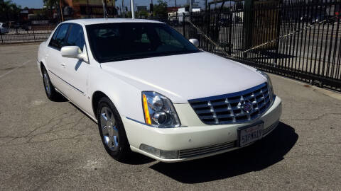 2007 Cadillac DTS for sale at Valley Classic Motors in North Hollywood CA