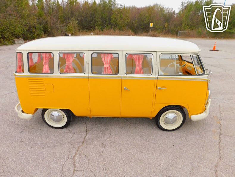 1975 Volkswagen Type 2