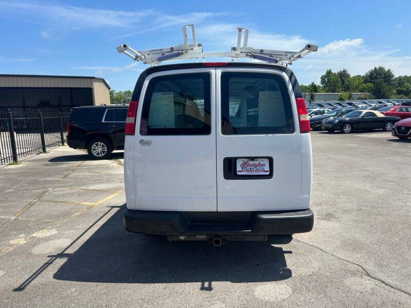 2005 Chevrolet Express 2500