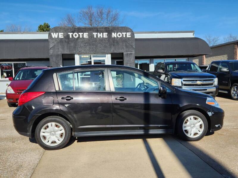 2011 Nissan Versa for sale at First Choice Auto Sales in Moline IL