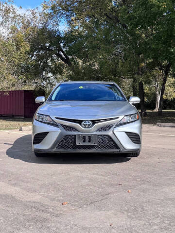 2018 Toyota Camry SE