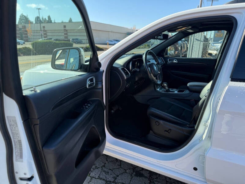 2019 Jeep Grand Cherokee Altitude