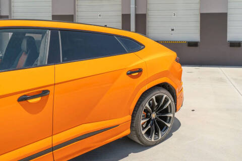 2022 Lamborghini Urus
