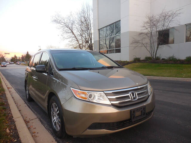 2011 Honda Odyssey for sale at Genuine Motors in Schaumburg, IL