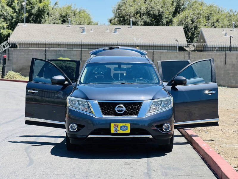 2013 Nissan Pathfinder Platinum