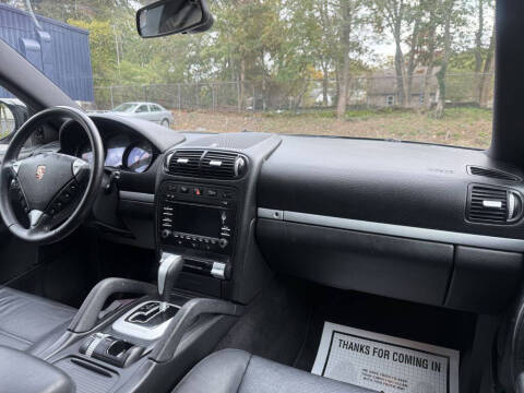 2010 Porsche Cayenne Tiptronic