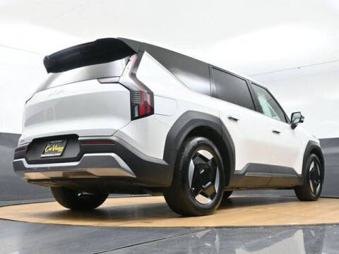 2024 Kia EV9 Light