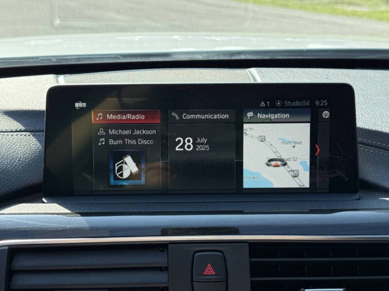 2018 BMW 3 Series 330i