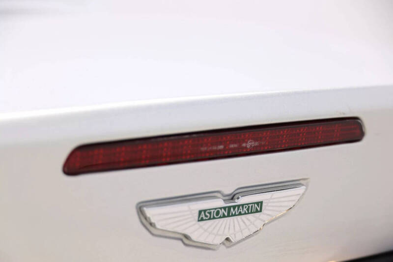 2009 Aston Martin DB9 Volante