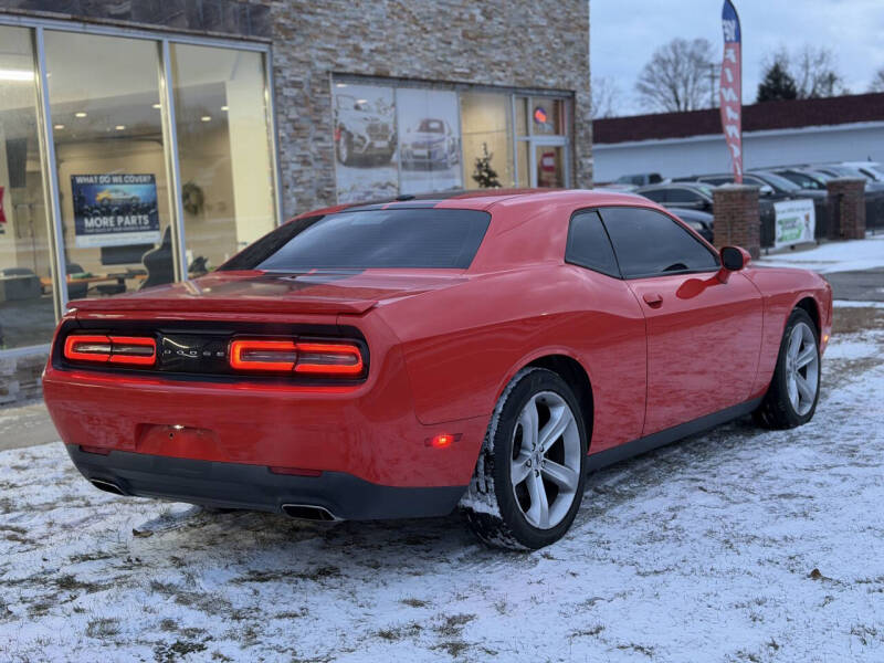2017 Dodge Challenger SXT