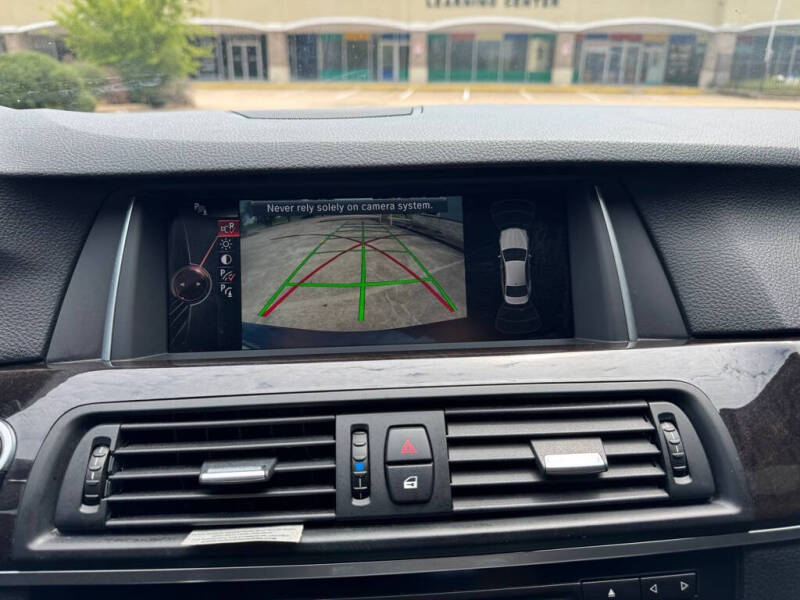 2015 BMW 5 Series 528i