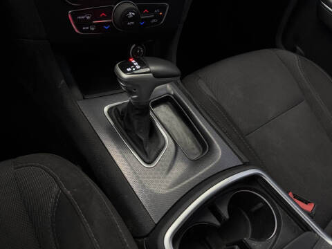 2017 Dodge Charger SXT