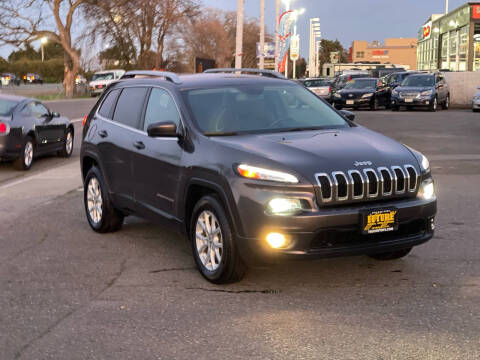 2018 Jeep Cherokee Latitude Plus