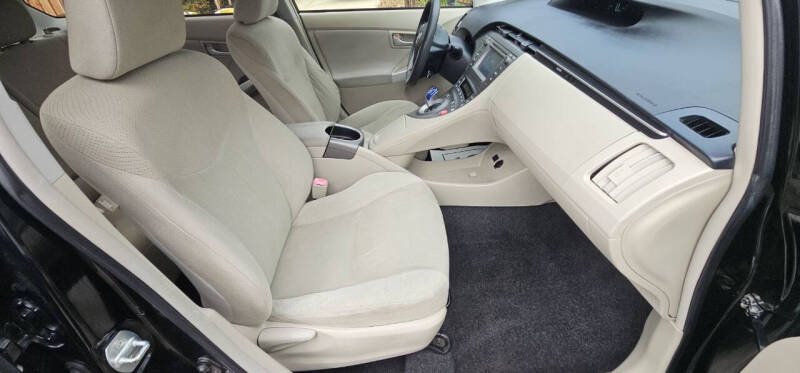 2012 Toyota Prius Three