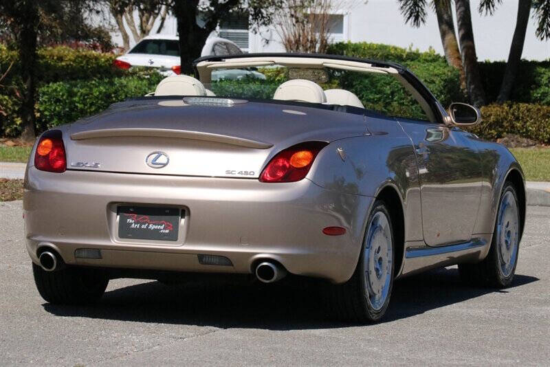 2004 Lexus SC 430