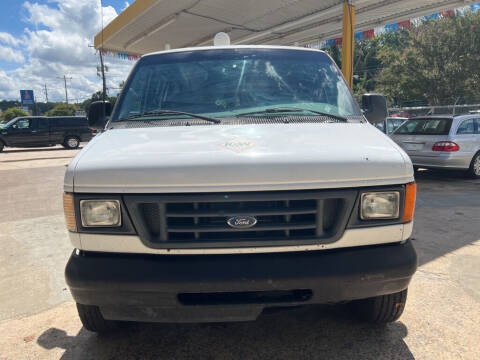2003 Ford E-Series E-250