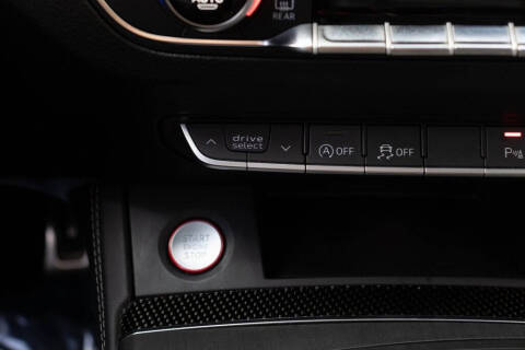 2020 Audi SQ5 3.0T quattro Premium Plus