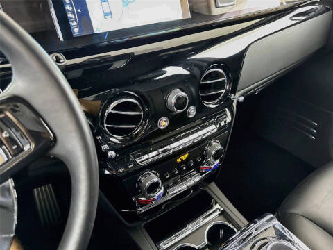 2019 Rolls-Royce Phantom