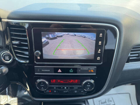2019 Mitsubishi Outlander SE