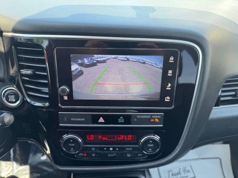 2019 Mitsubishi Outlander SE